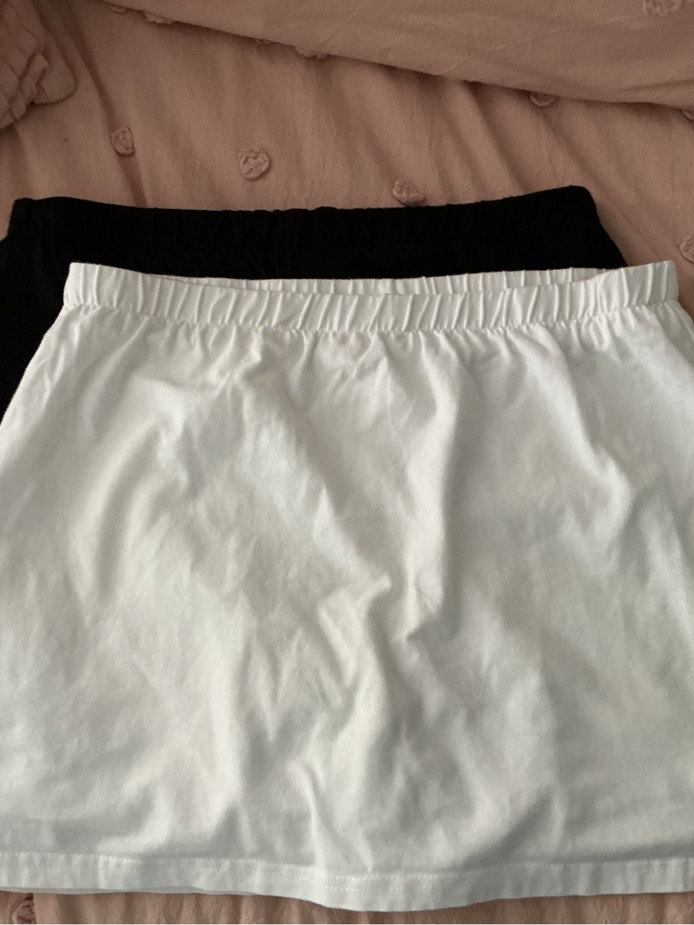 bolle Black and White Skirt Set